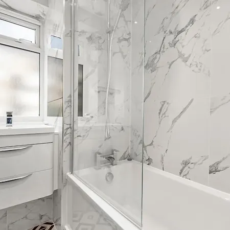 Spacious London Bridge Flat Exterior photo